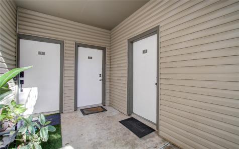 9707 Richmond Avenue 11 Houston TX 77042