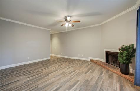9707 Richmond Avenue 11 Houston TX 77042