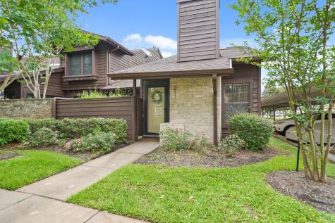 2611 Grants Lake Boulevard 211 Sugar Land TX 77479