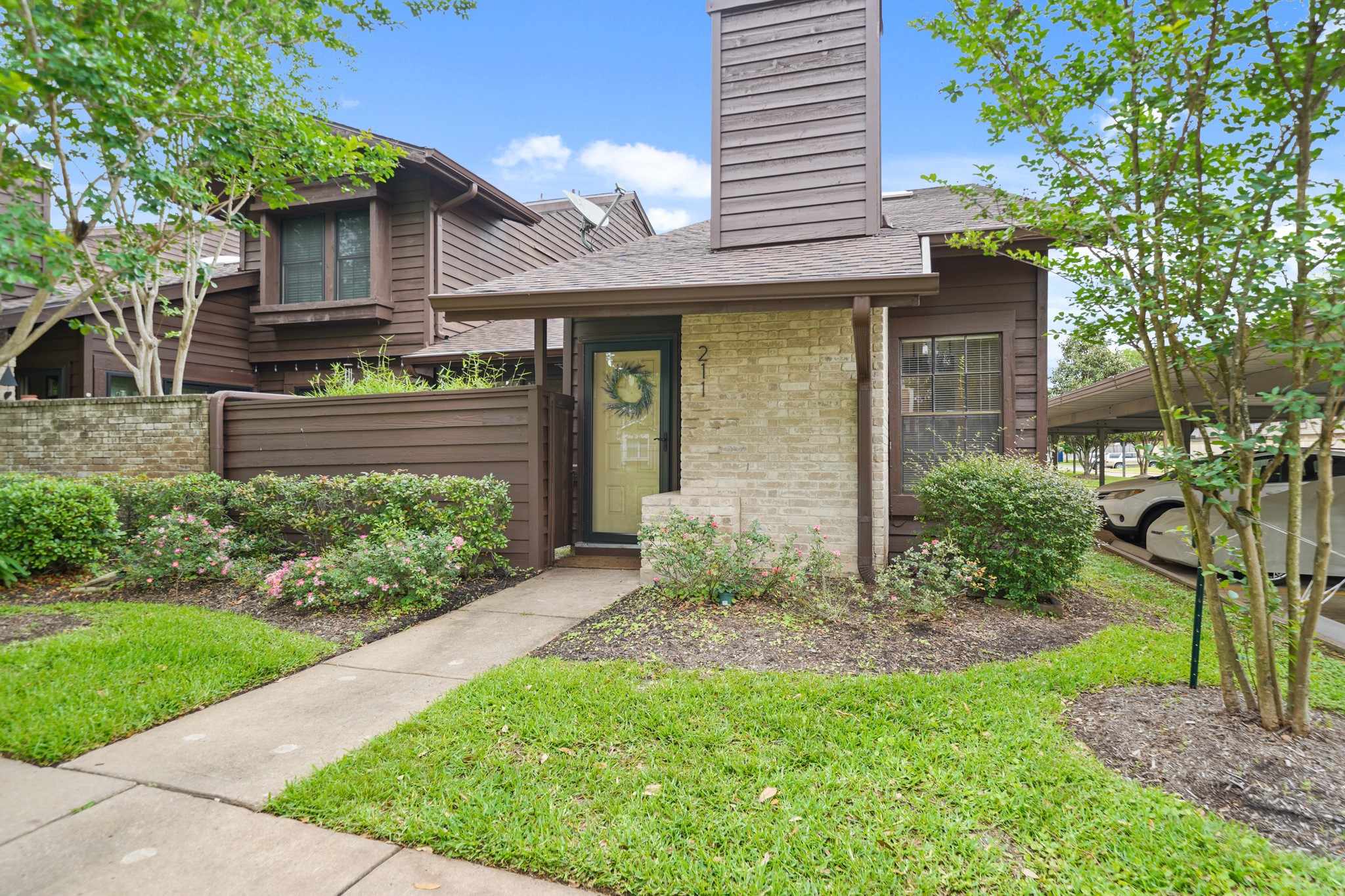 2611 Grants Lake Boulevard 211 Sugar Land TX 77479