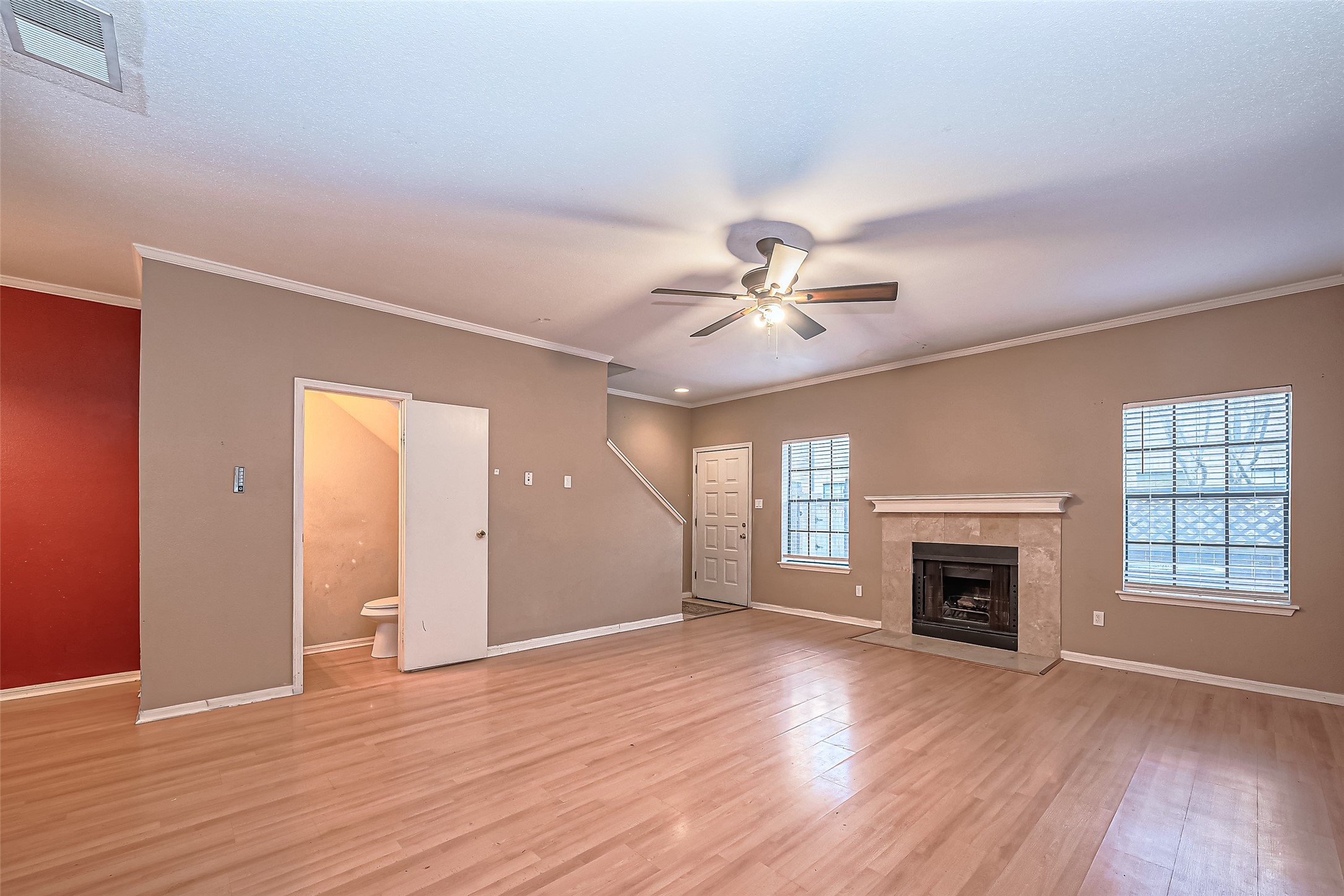 9850 Pagewood Lane 1207 Houston TX 77042