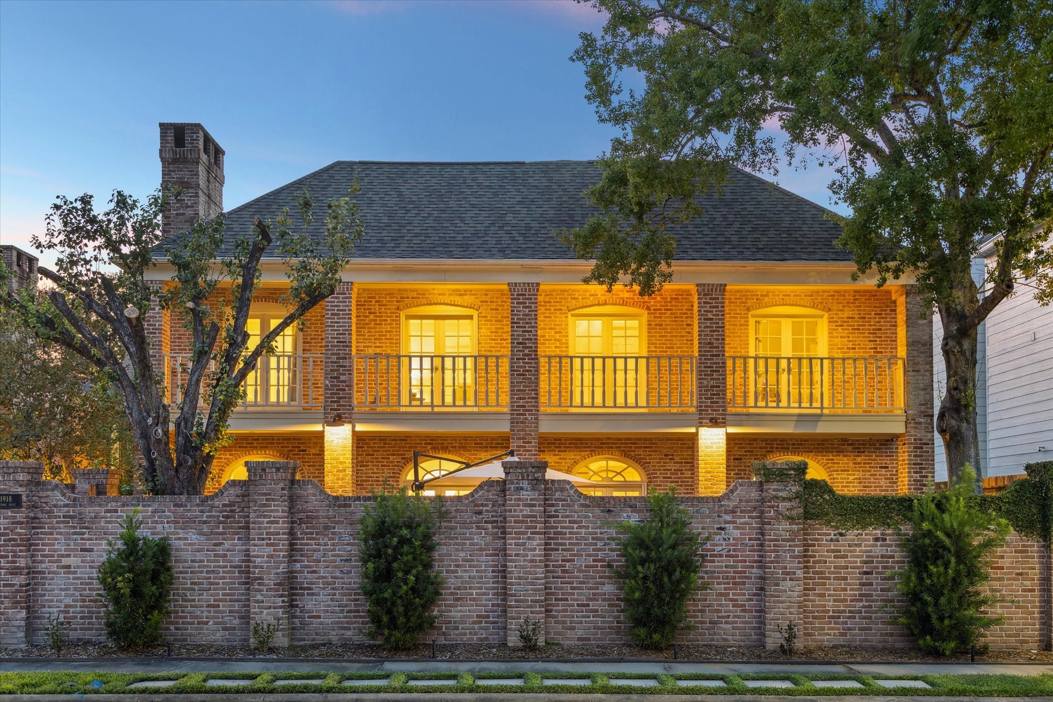 1918 Potomac Drive A Houston TX 77057