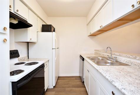 3035 Walnut Bend Lane 15 Houston TX 77042