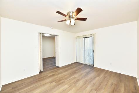 3035 Walnut Bend Lane 15 Houston TX 77042