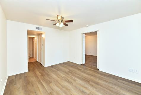 3035 Walnut Bend Lane 15 Houston TX 77042