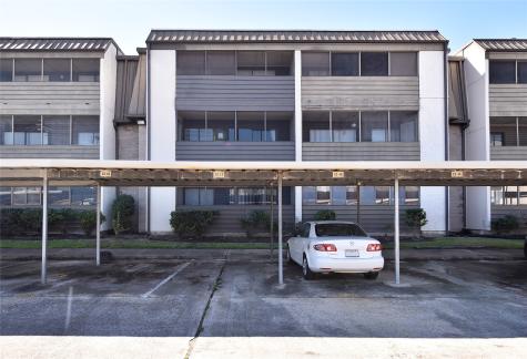 3035 Walnut Bend Lane 15 Houston TX 77042