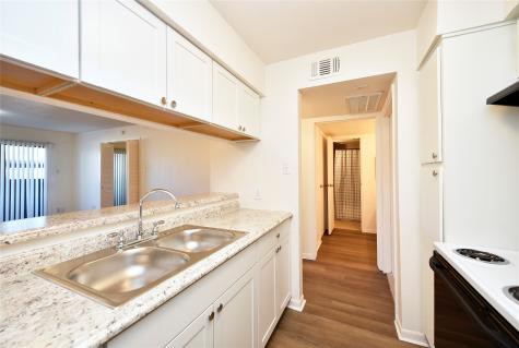 3035 Walnut Bend Lane 15 Houston TX 77042