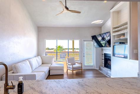 32 Dana Drive Galveston TX 77554