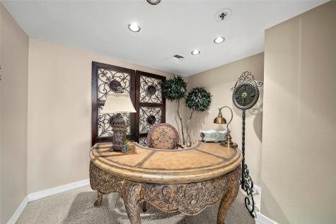 3525 Sage Road 1512 Houston TX 77056