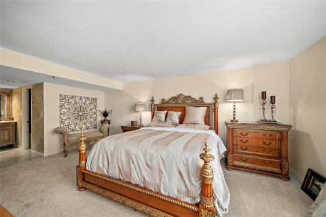 3525 Sage Road 1512 Houston TX 77056