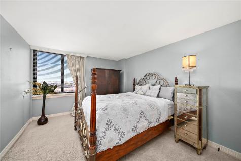 3525 Sage Road 1512 Houston TX 77056