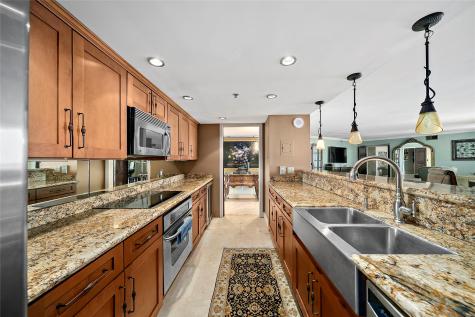 3525 Sage Road 1512 Houston TX 77056