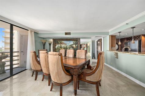 3525 Sage Road 1512 Houston TX 77056