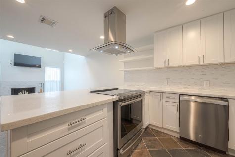 733 Worthshire Street Houston TX 77008