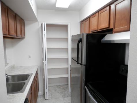 7600 Emmett F Lowry Expressway 605 Texas City TX 77591