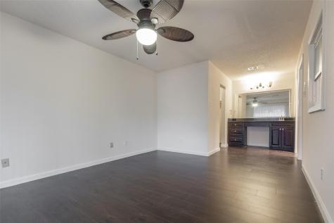 9323 Pagewood Lane Houston TX 77063