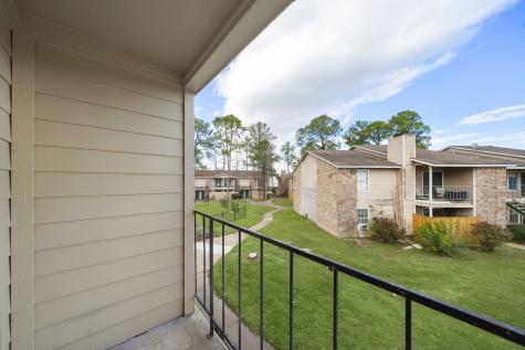 7402 Alabonson Road 506 Houston TX 77088