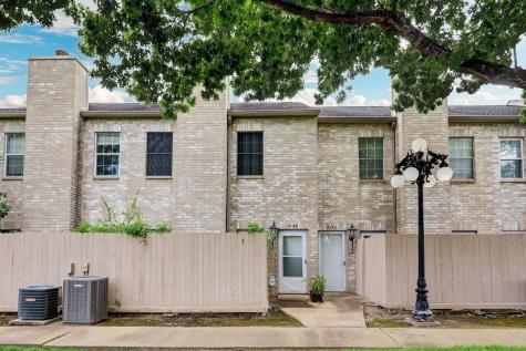 3198 Holly Hall Street 3198 Houston TX 77054