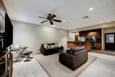 3198 Holly Hall Street 3198 Houston TX 77054