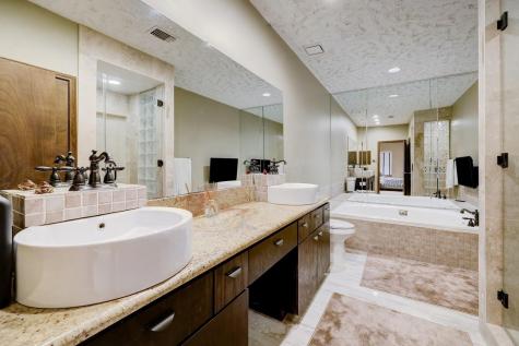 3198 Holly Hall Street 3198 Houston TX 77054