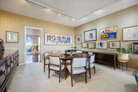 121 N Post Oak Lane 705 Houston TX 77024