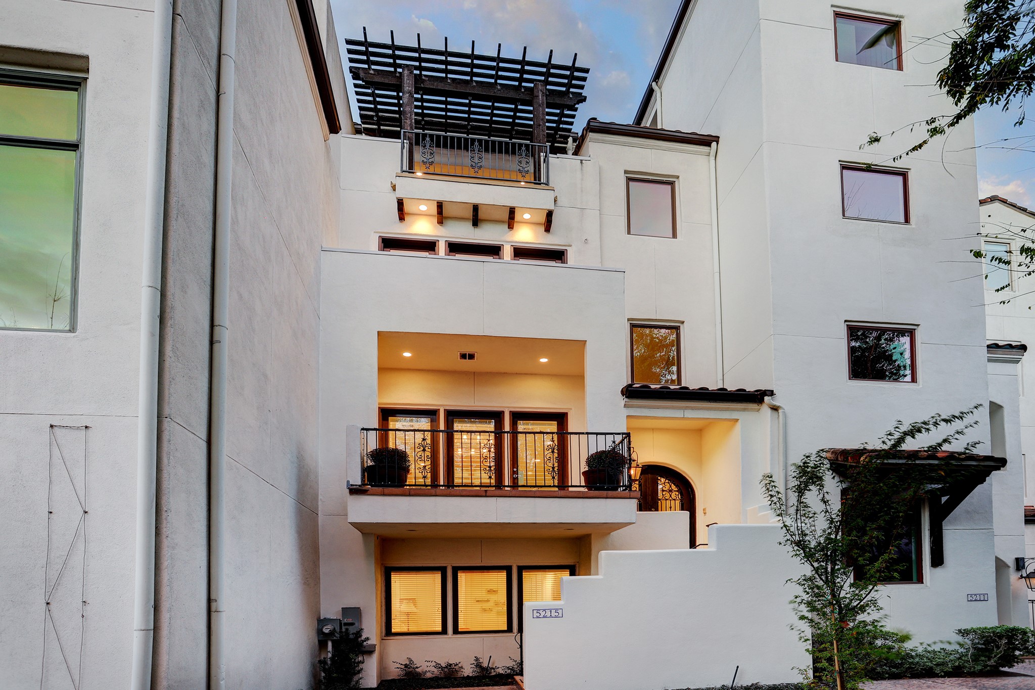 5215 Calle Montilla Place Houston TX 77007