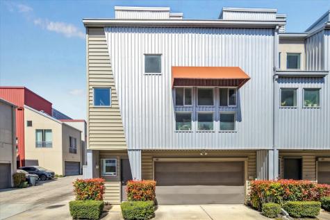 321 Sydnor Street Houston TX 77020