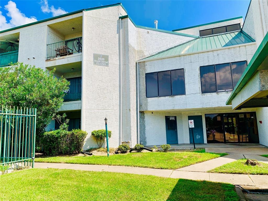 2826 S Bartell Drive 34 Houston TX 77054