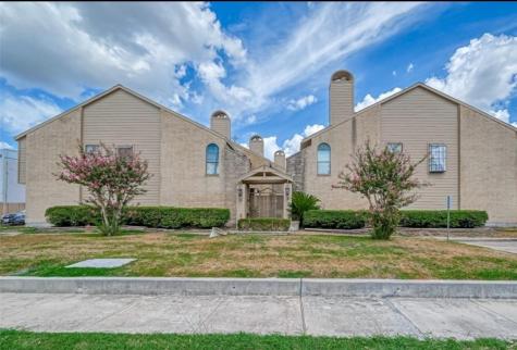 6750 Sands Point Drive Houston TX 77074