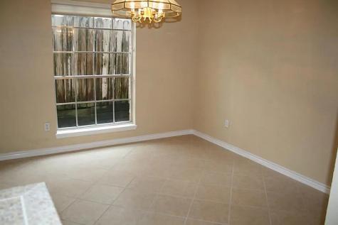 131 Phanturn Lane Bellaire TX 77401