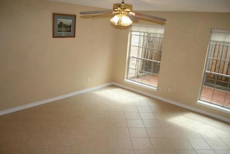 131 Phanturn Lane Bellaire TX 77401