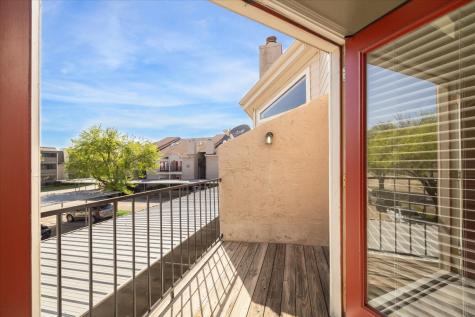 10855 Meadowglen Lane 1030 Houston TX 77042