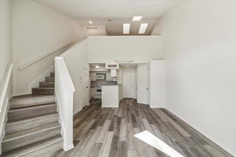 10855 Meadowglen Lane 1030 Houston TX 77042