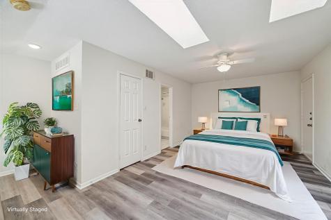 10855 Meadowglen Lane 1030 Houston TX 77042