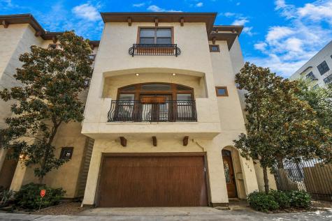 925 W 21st Street Houston TX 77008