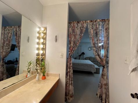 17591 Red Oak Drive Houston TX 77090