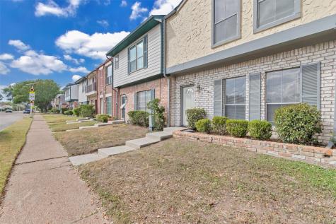 7700 Creekbend Drive 143 Houston TX 77071