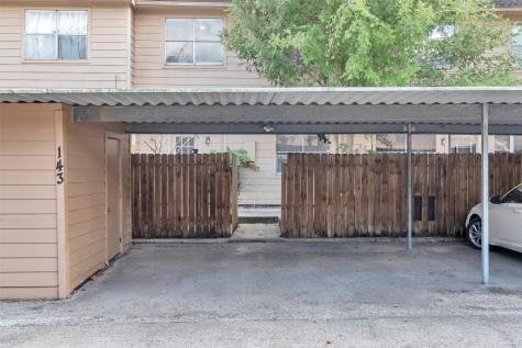 7700 Creekbend Drive 143 Houston TX 77071