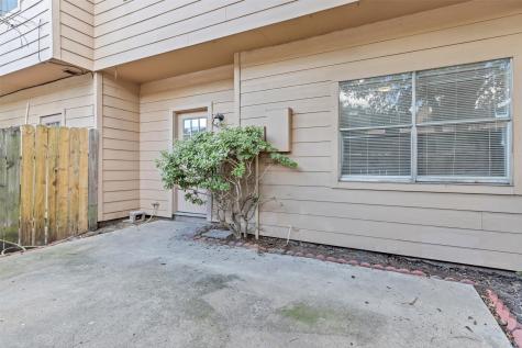7700 Creekbend Drive 143 Houston TX 77071