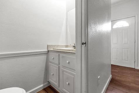 7700 Creekbend Drive 143 Houston TX 77071