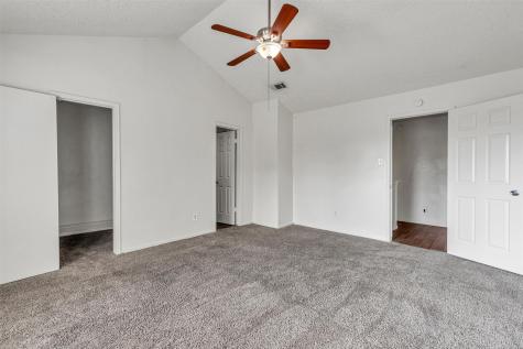 7700 Creekbend Drive 143 Houston TX 77071