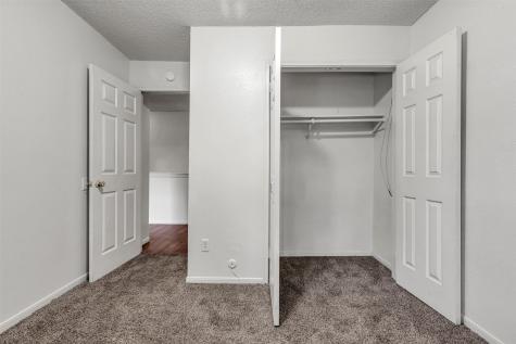 7700 Creekbend Drive 143 Houston TX 77071