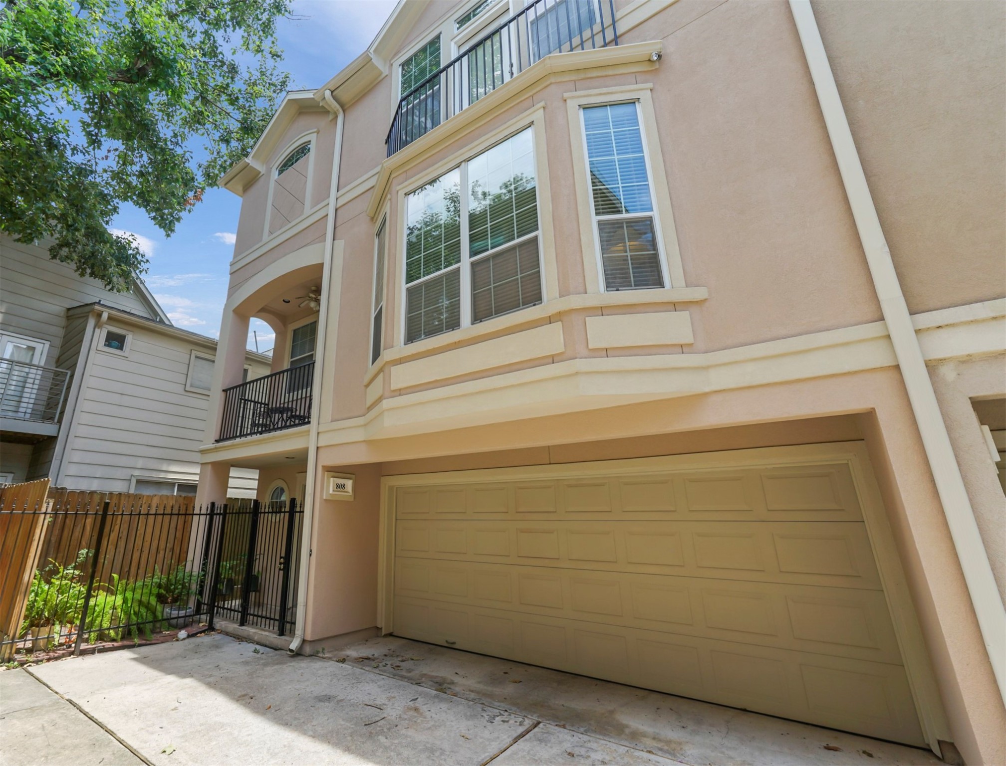 808 Malone Street Houston TX 77007