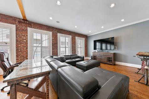 2207 Postoffice 417 Galveston TX 77550