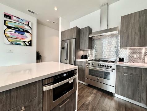 1211 Caroline Street 1106 Houston TX 77002
