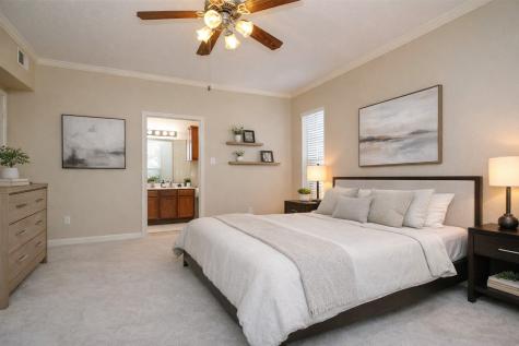 6607 Lake Woodlands Drive 223 The Woodlands TX 77382