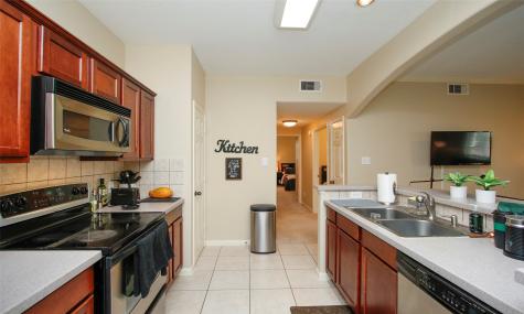 6607 Lake Woodlands Drive 223 The Woodlands TX 77382
