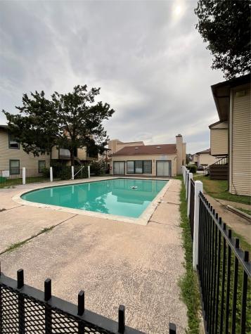 6161 Reims Road 1305 Houston TX 77036