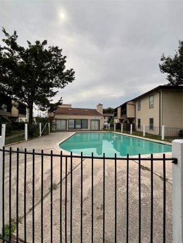 6161 Reims Road 1305 Houston TX 77036
