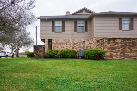 1862 Birch Street Texas City TX 77591